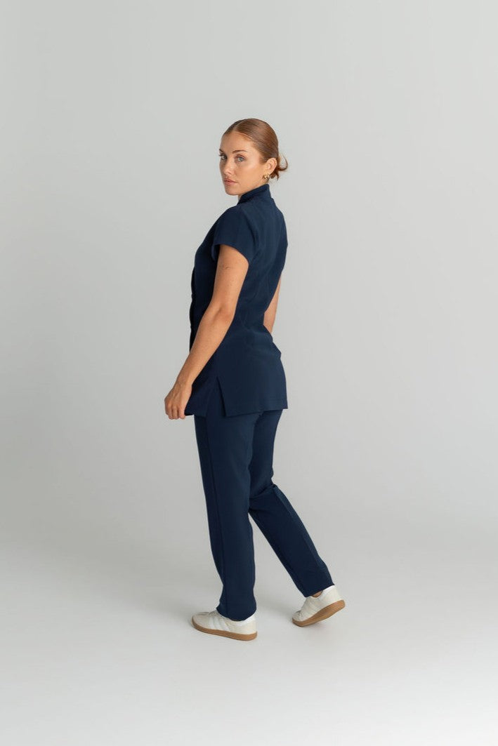 Spa Uniform 05