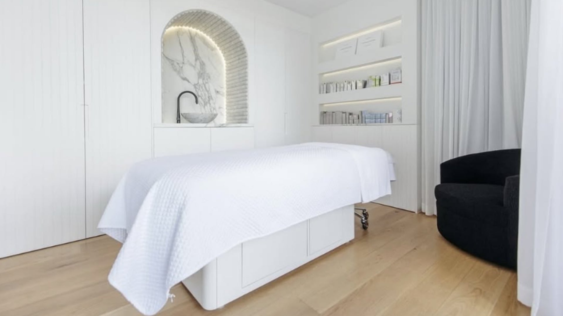 Why Most Spa Bedding Is Really Just Massage Table Linen