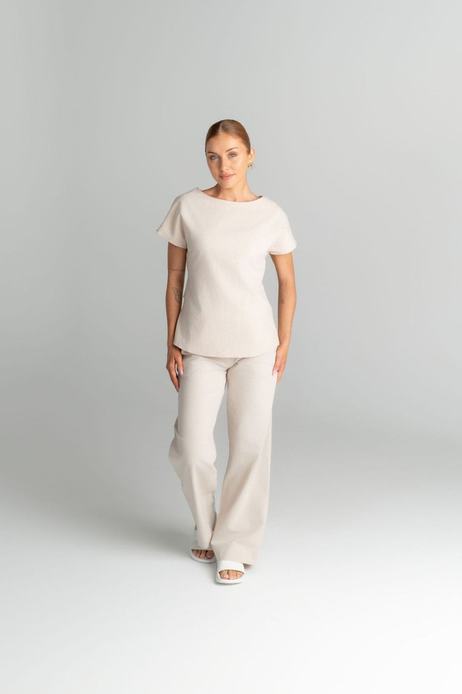 Avery Linen Tunic