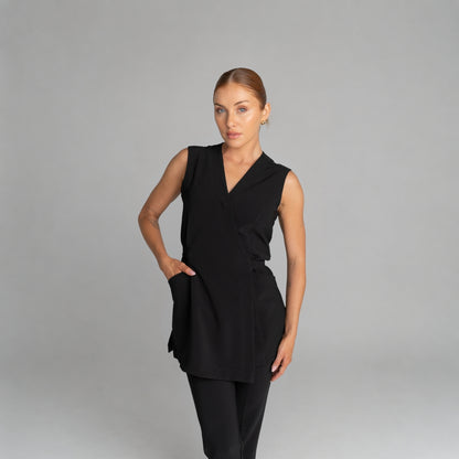 Spa Uniform 17 tunic in Black | Spring Spa Wear