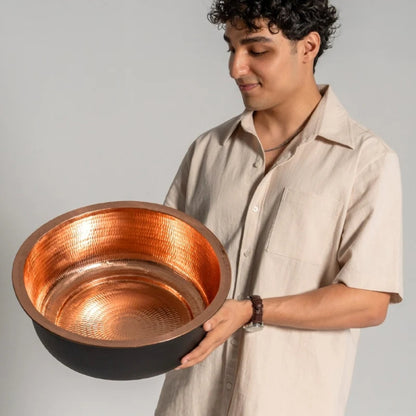 Copper Pedicure Bowl, Black exterior detail | Spring Spa Wear