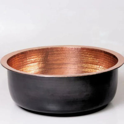 Copper Pedicure Bowl, Black exterior close-up | Spring Spa Wear